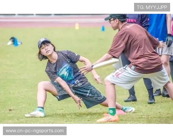 飞盘运动的魅力与挑战：西安飞盘队的成长与转型之路